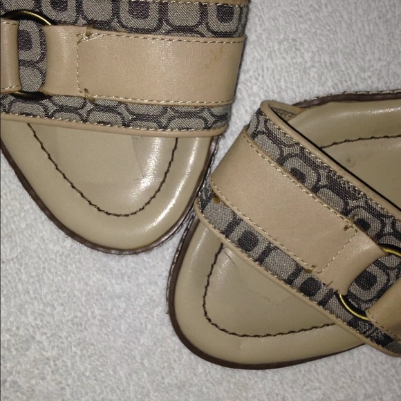 Sandals - Picture 3 of 3
